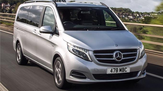 The Mercedes V class luxury people carrier seats 6