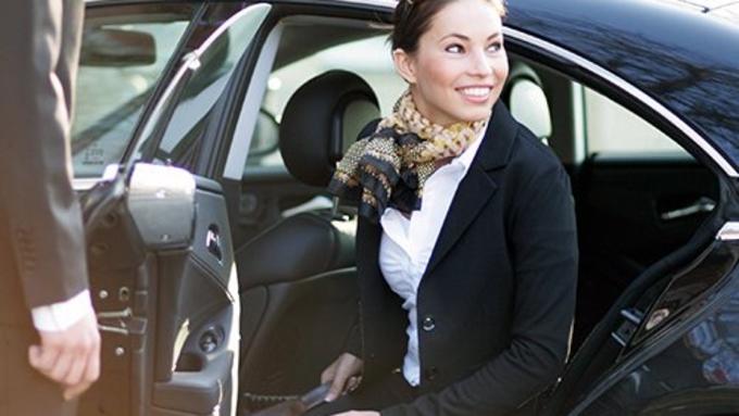 First class & Business class airport executive chauffeur service