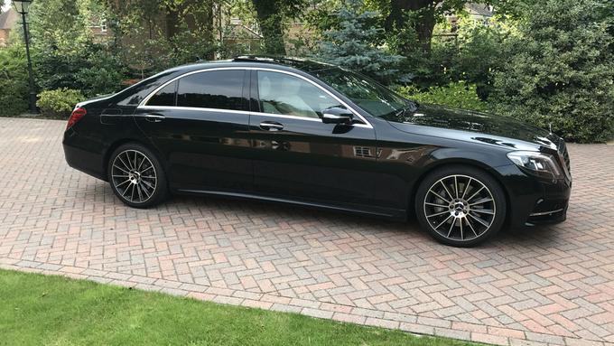 Luxury Mercedes S class extra long Limousines 